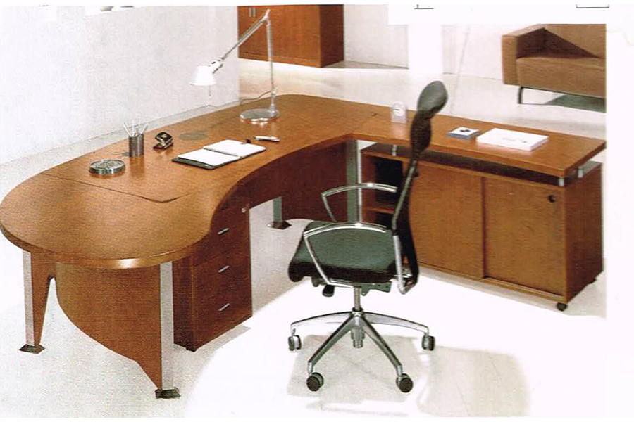 executive-desk_A105